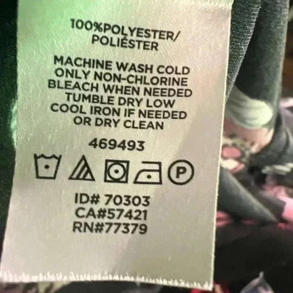 Ann Taylor Factory Black Floral Short Sleeve Blouse Woman's Size Medium - Picture 5 of 6